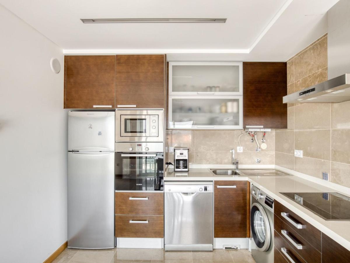 Modern Holiday Home In Salir Do Porto With Swimming Pool Salir de Porto Dış mekan fotoğraf